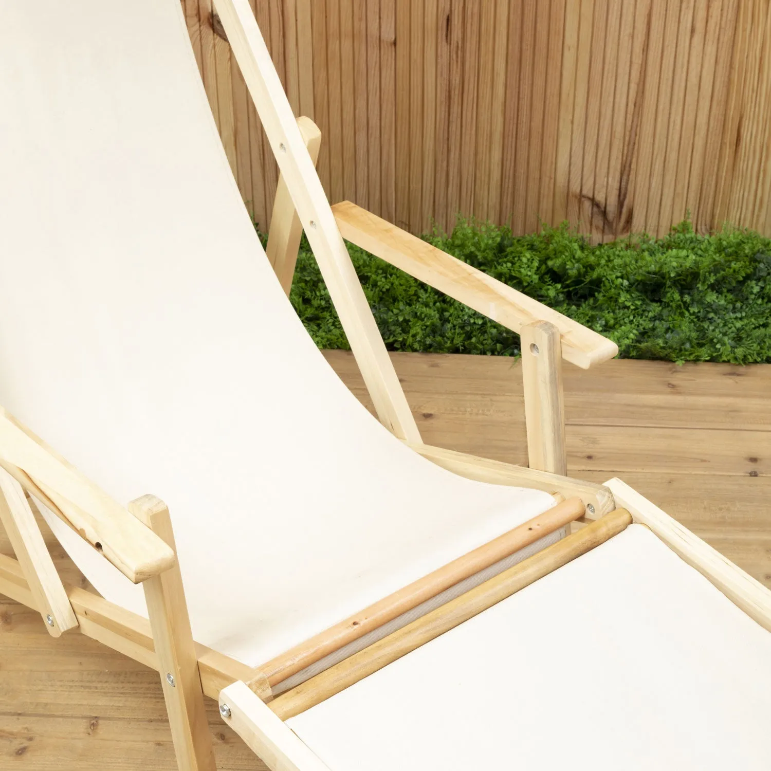 Beauport Cream Lounger