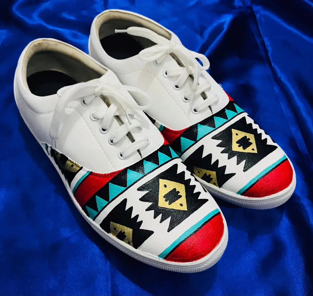 Funky N Trendy hand painted water resistant AZTEC  theme WHITE shoes