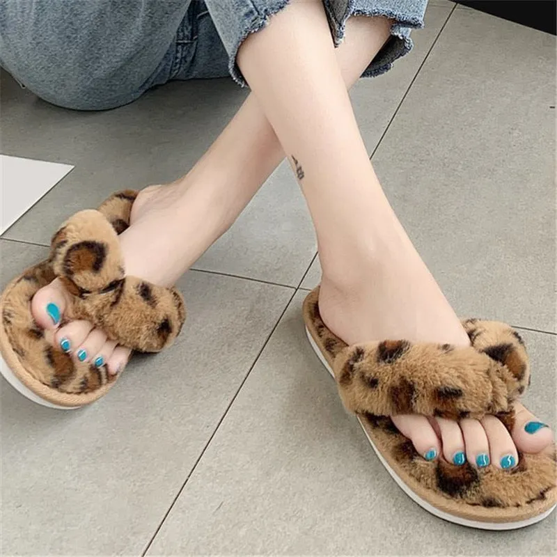 Leopard Faux-Fur Thong Slippers for Woman