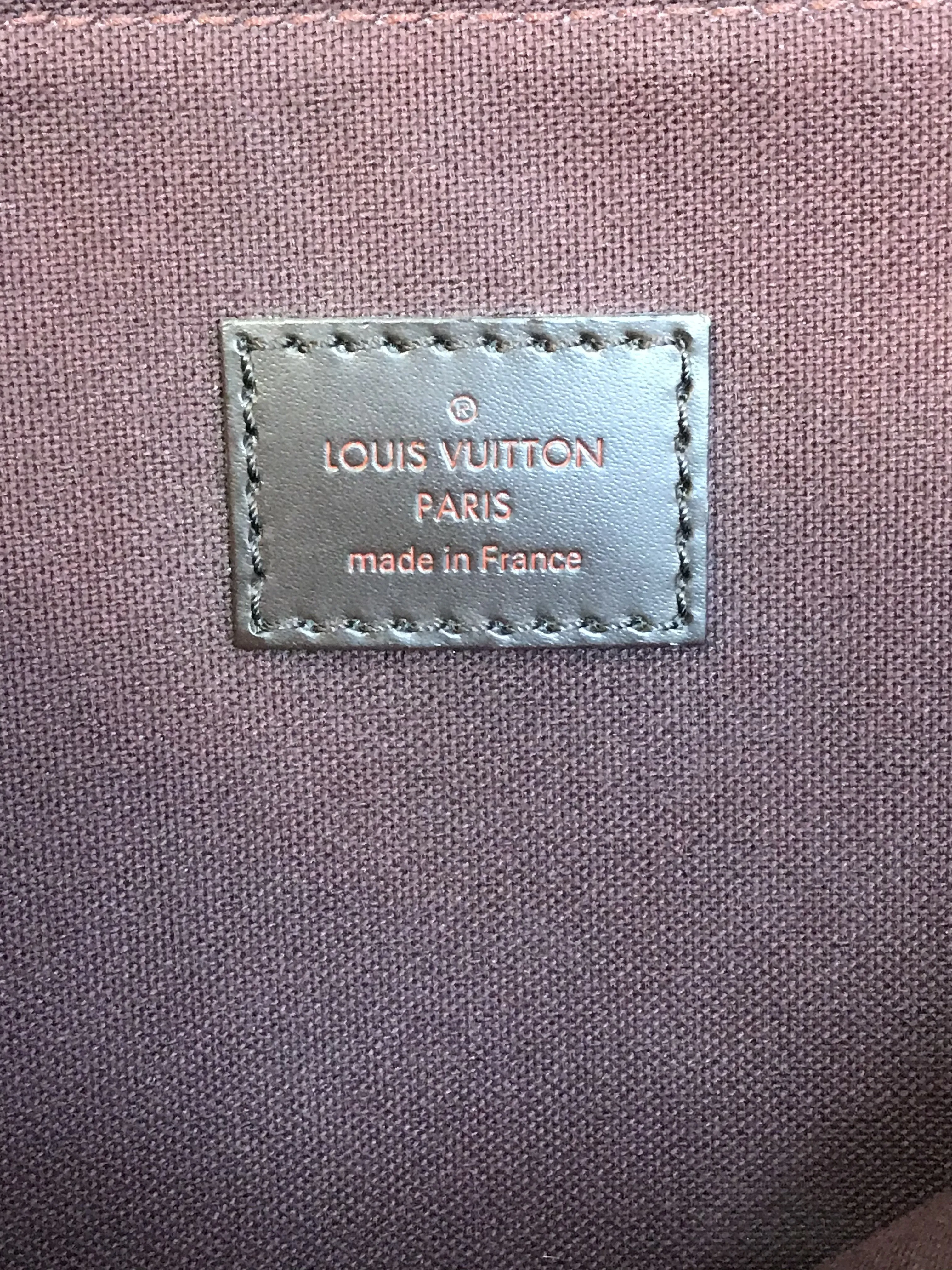 Louis Vuitton Damier Ebene Hoxton GM Bag