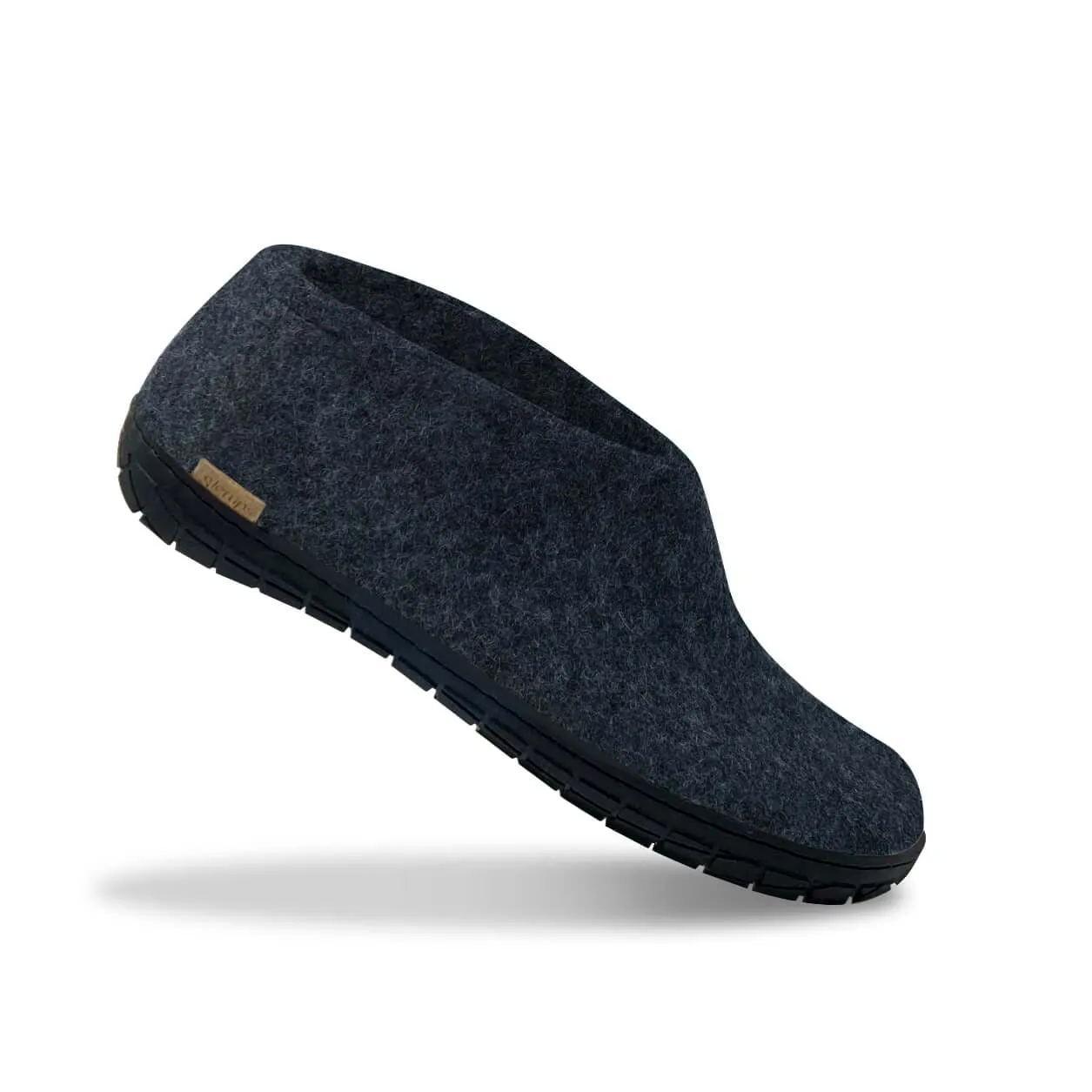 Shoe with natural rubber sole - black - Denim