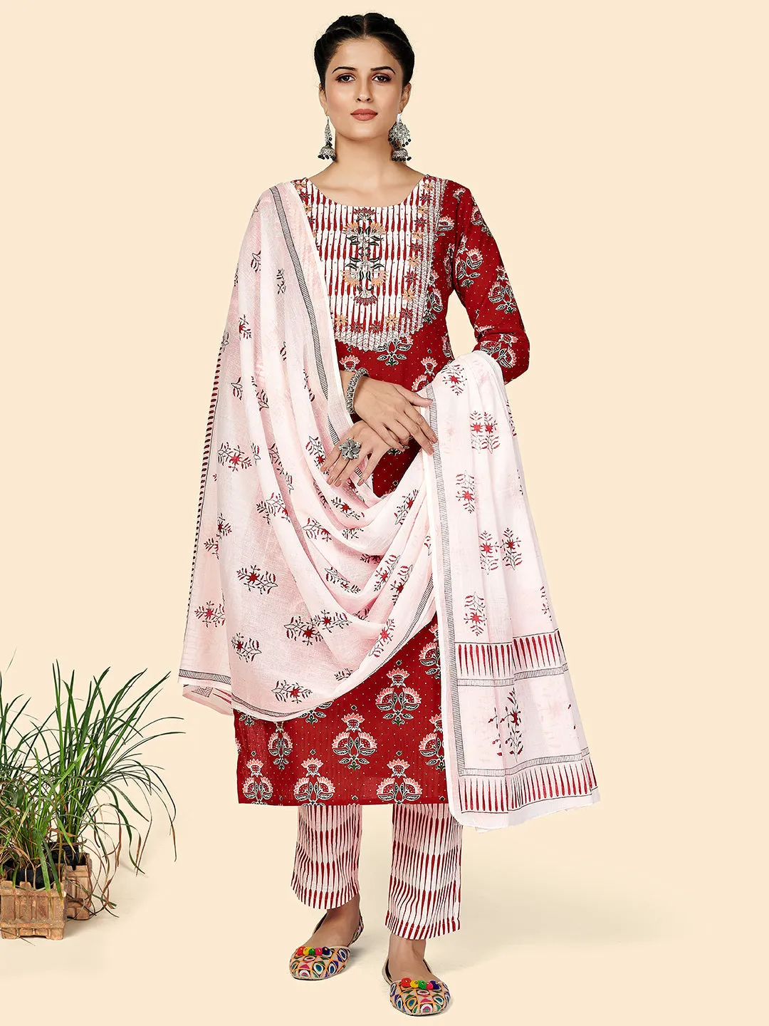 Women'S Printed & Embroidered Straight Cotton Red Stitched Kurta Pant With Dupatta