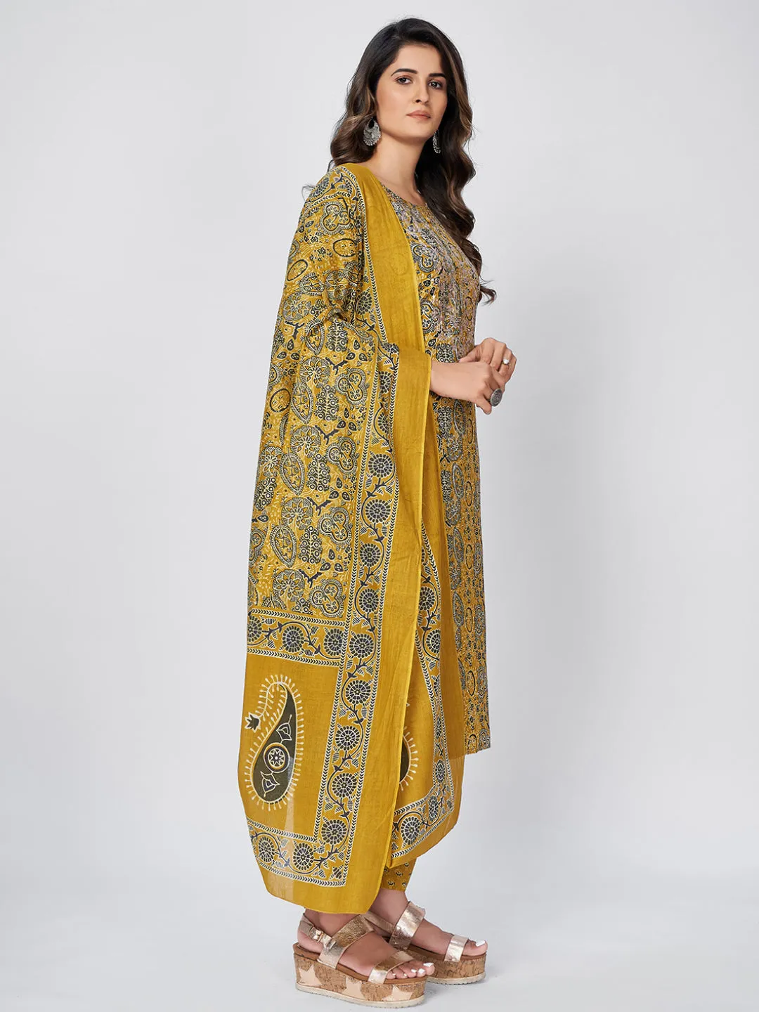 Women'S Printed & Embroidered Straight Cotton Yellow Kurta Pant With Dupatta